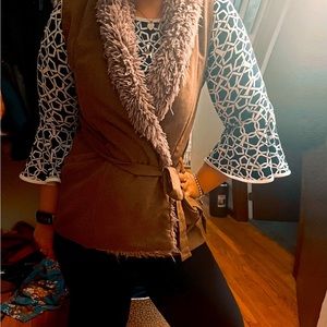 Vintage beautiful winter/ fall hard to part with fur suade vest